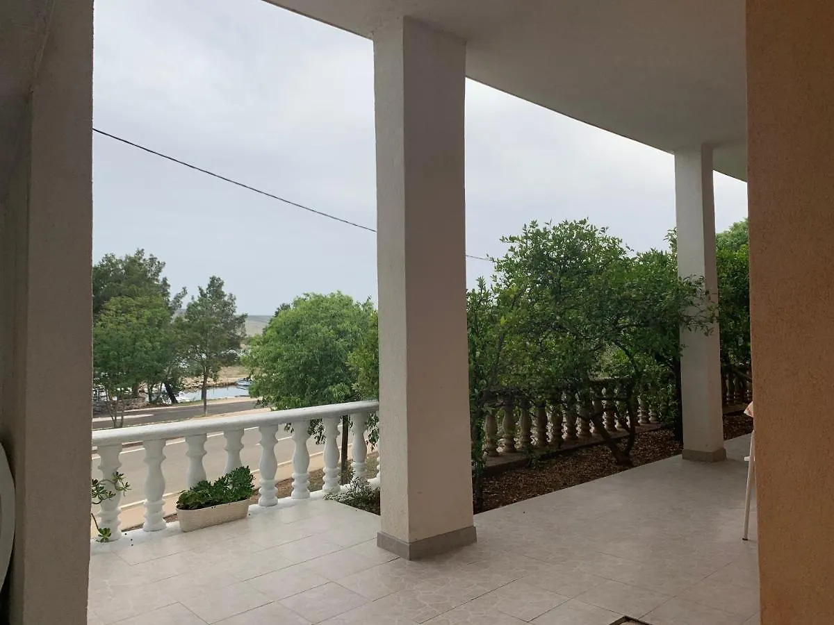 Apartament Apartmani Spomenka Seline