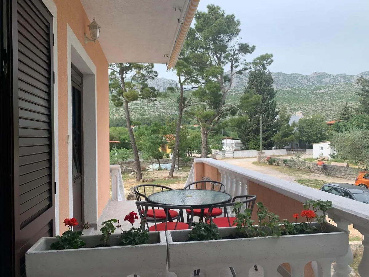 Apartmani Spomenka Seline