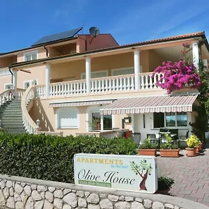  Apartament Olive House