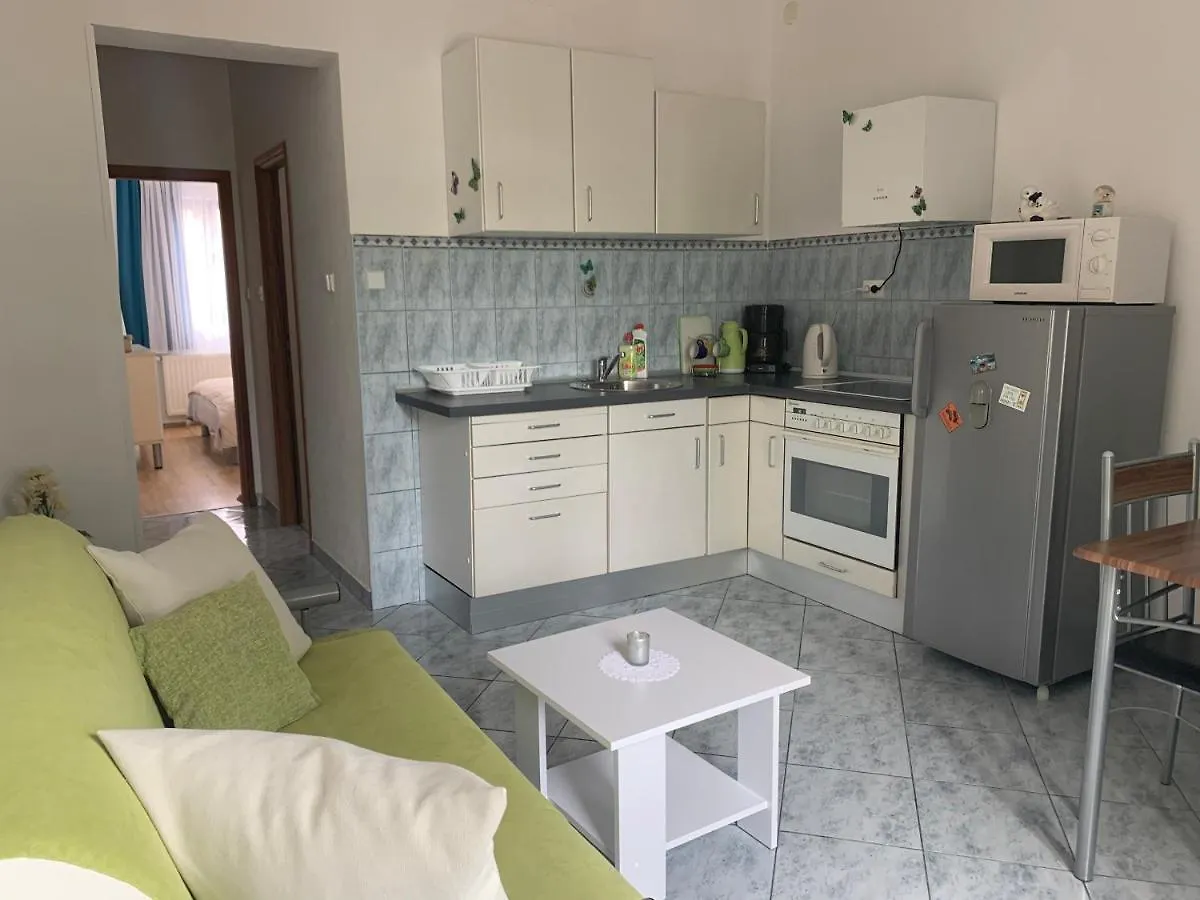 Apartmani Spomenka Seline