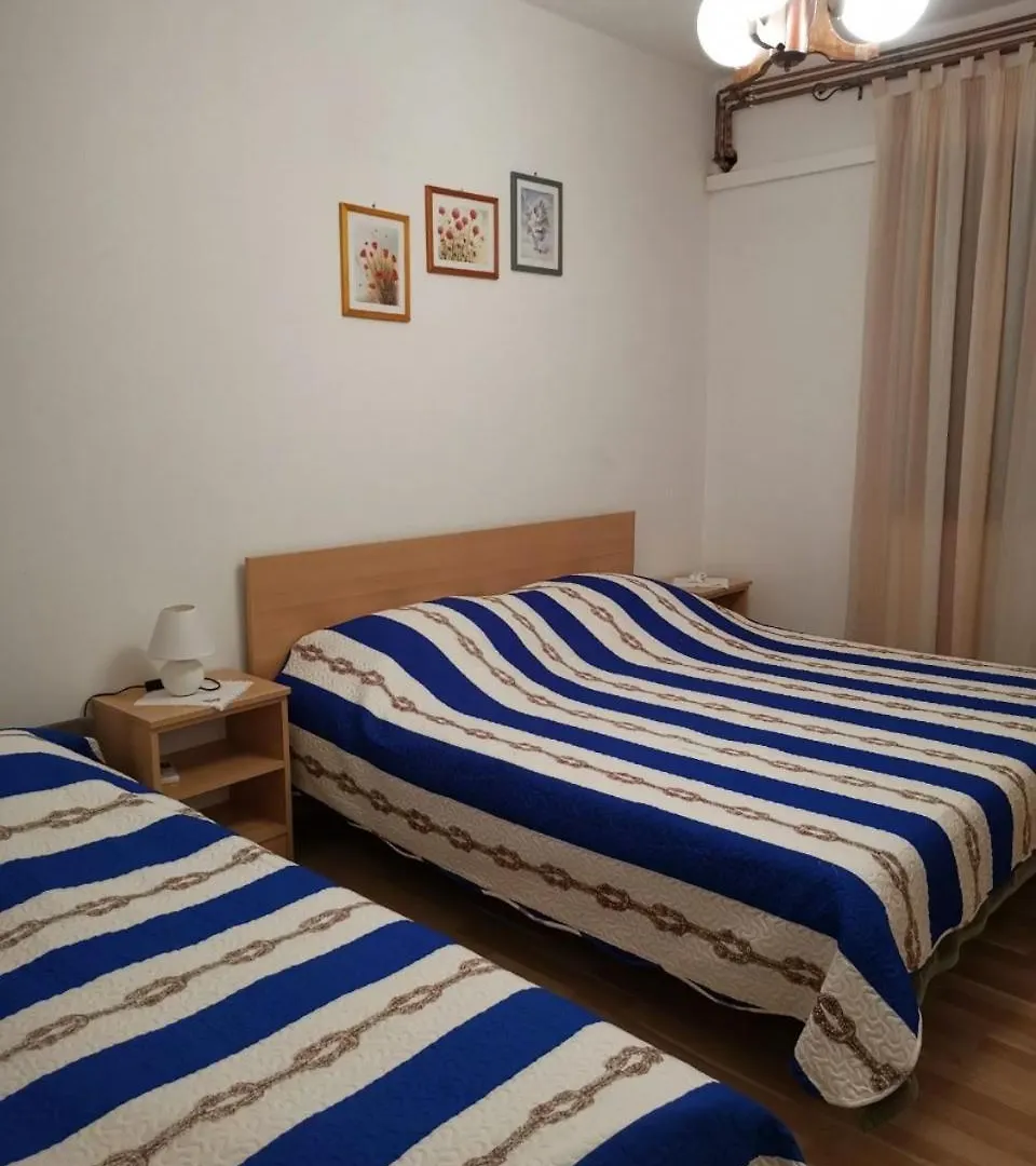 Apartmani Spomenka Seline Croatia